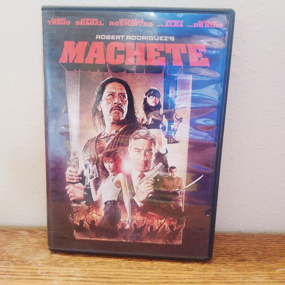 Machete (DVD, 2010) Pre-Owned Tested Working Good Shape Great Movie